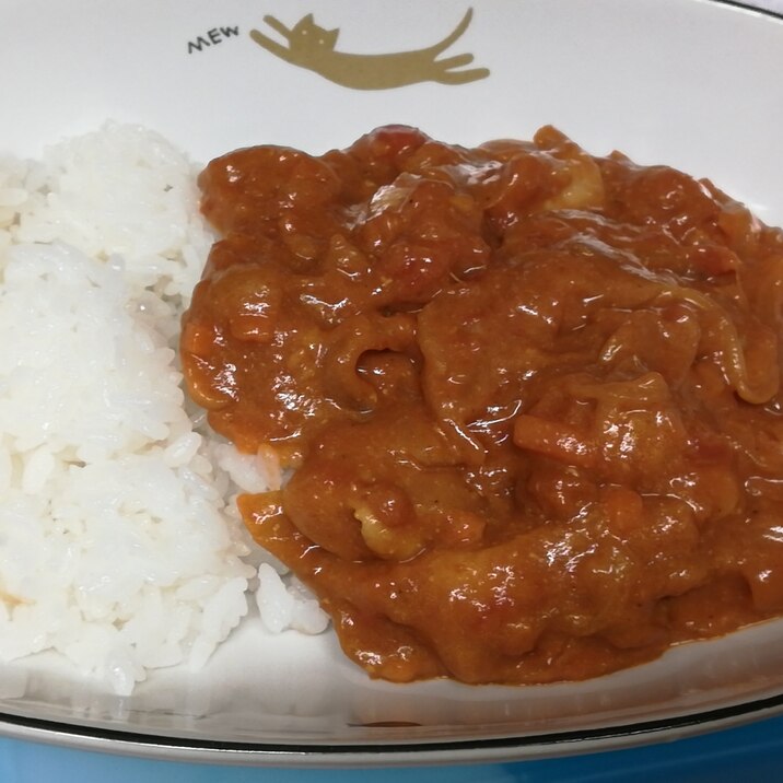 市販のルーと牛乳でバターチキンカレー